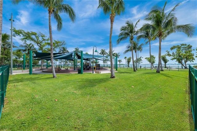 1750 N Bayshore Dr 2403, Miami, FL 33132