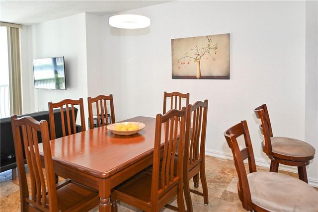 1750 N Bayshore Dr 2403, Miami, FL 33132