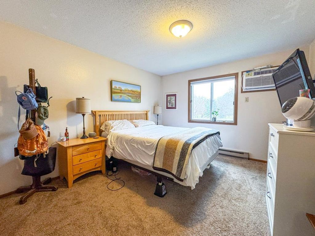 710 W Village Road 104, Chanhassen, MN 55317 — photo 5