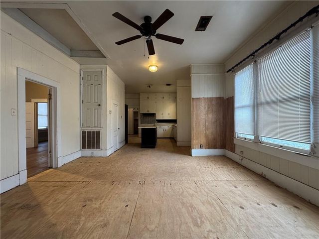 1814 HILL Street, Alexandria, LA 71301