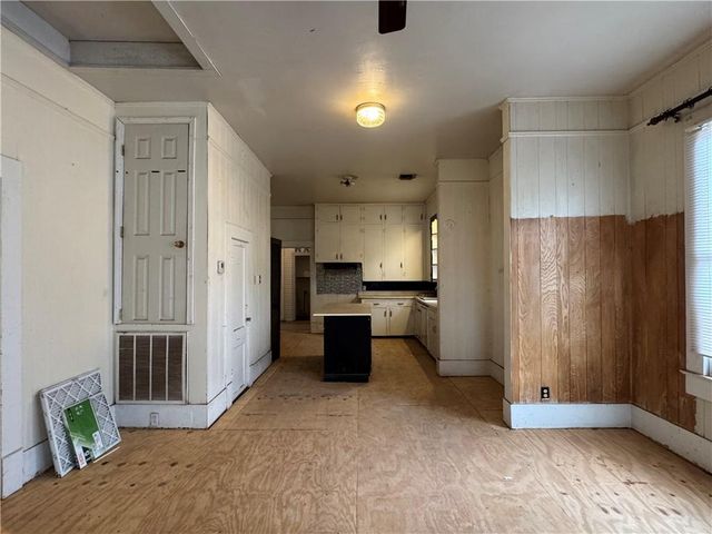 1814 HILL Street, Alexandria, LA 71301