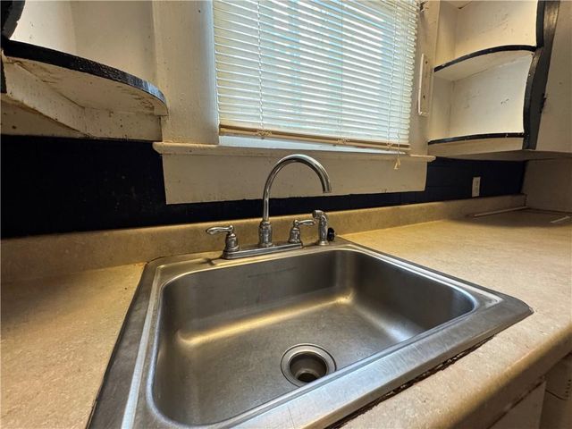 1814 HILL Street, Alexandria, LA 71301