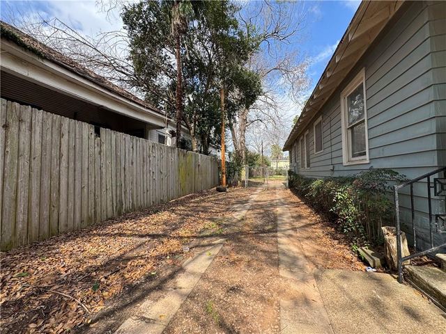 1814 HILL Street, Alexandria, LA 71301