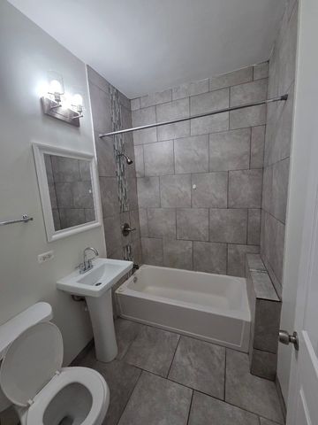 4926 W Rice Street 2, Chicago, IL 60651
