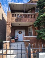 4926 W Rice Street 2, Chicago, IL 60651