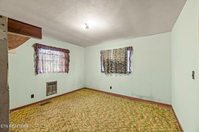 245 County Road 775, Riceville, TN 37370