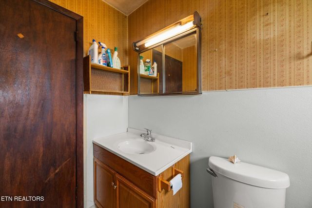 245 County Road 775, Riceville, TN 37370