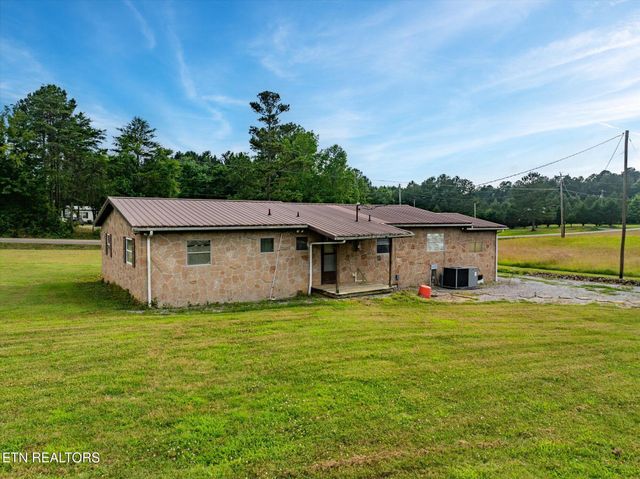 245 County Road 775, Riceville, TN 37370