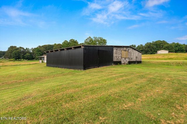245 County Road 775, Riceville, TN 37370