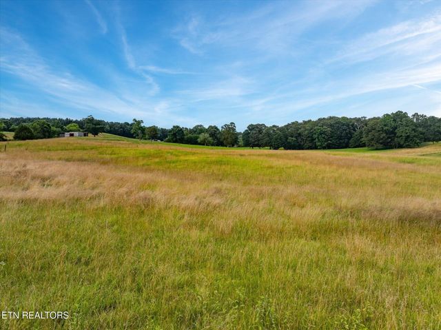 245 County Road 775, Riceville, TN 37370