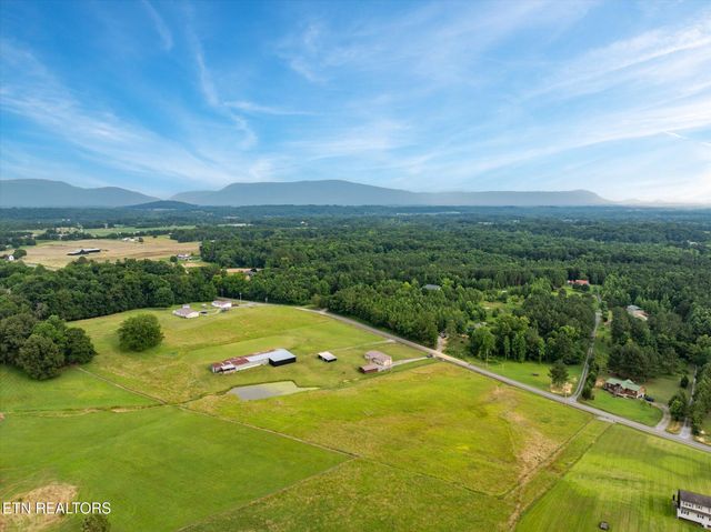 245 County Road 775, Riceville, TN 37370
