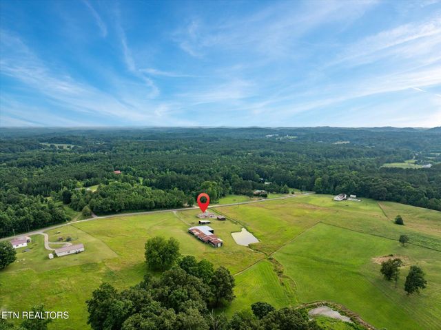 245 County Road 775, Riceville, TN 37370