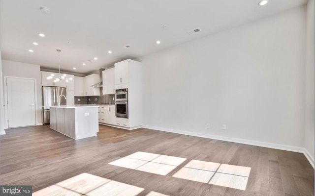 7512 SAWYER FARM DR, Mclean, VA 22102