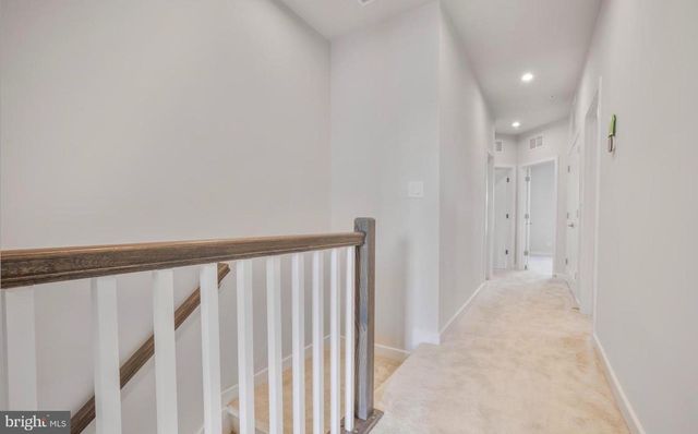 7512 SAWYER FARM DR, Mclean, VA 22102