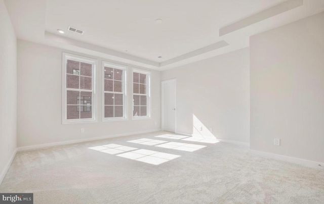 7512 SAWYER FARM DR, Mclean, VA 22102