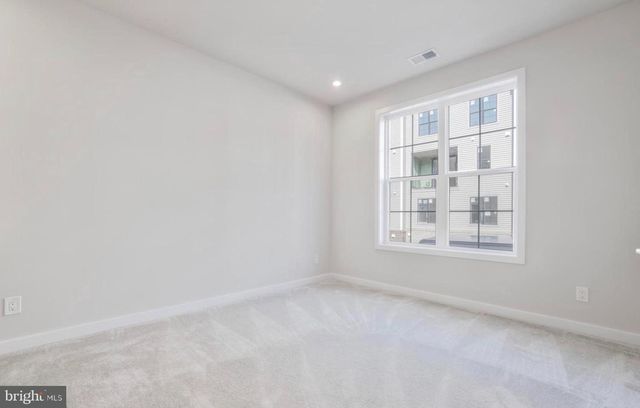 7512 SAWYER FARM DR, Mclean, VA 22102