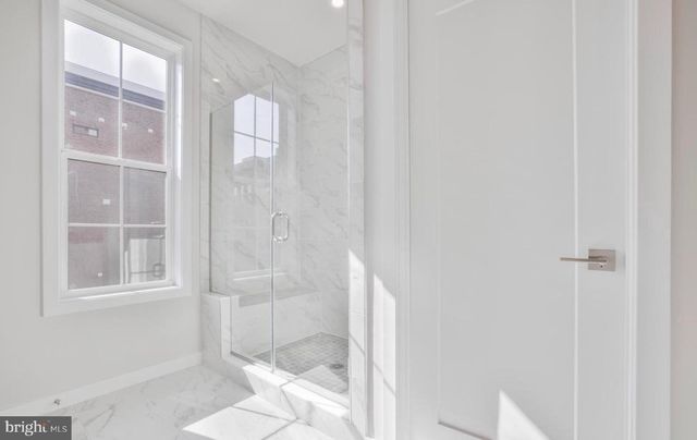 7512 SAWYER FARM DR, Mclean, VA 22102
