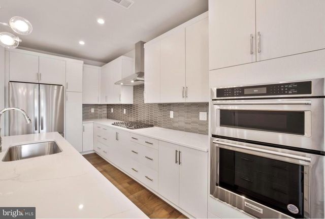7512 SAWYER FARM DR, Mclean, VA 22102