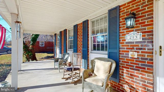 213 WAYNE DR, Cinnaminson, NJ 08077