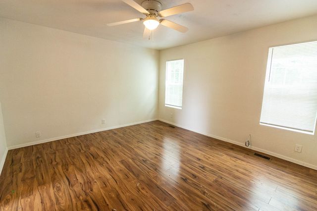 133 Tres Lagos Boulevard, Gun Barrel City, TX 75156