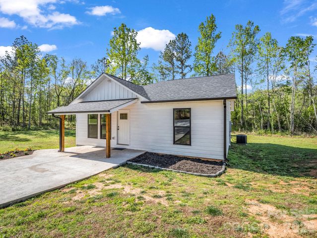 1081 Mt Lebanon Church Road, Bostic, NC 28018