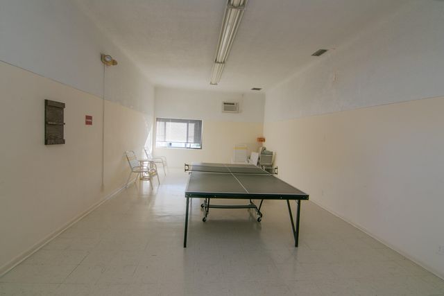 3240 Lake Osborne Drive 208, Lake Worth, FL 33461