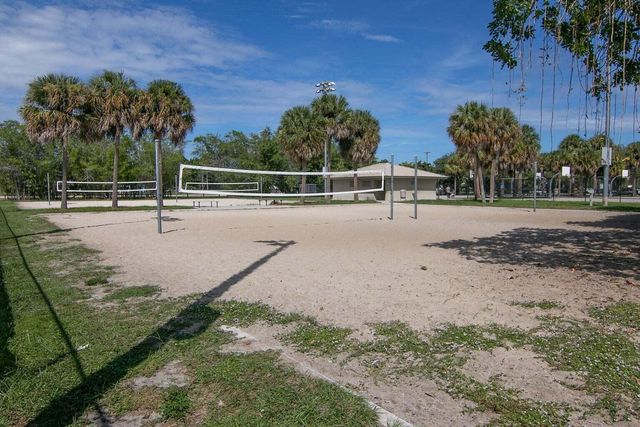 3240 Lake Osborne Drive 208, Lake Worth, FL 33461