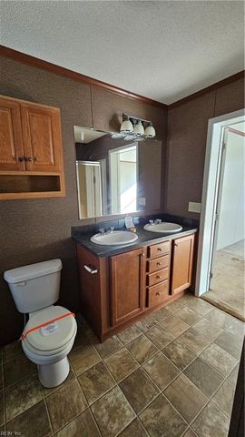4371 Providence RD, Hayes, VA 23072