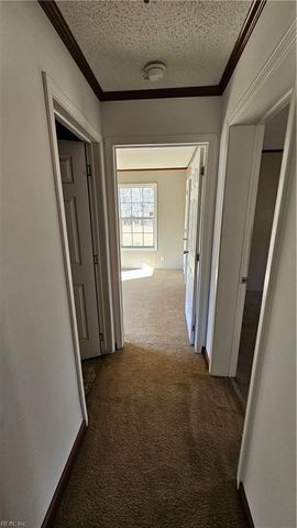 4371 Providence RD, Hayes, VA 23072