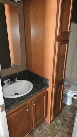 4371 Providence RD, Hayes, VA 23072
