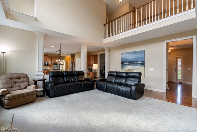 17159 Waterbridge Drive, North Royalton, OH 44133