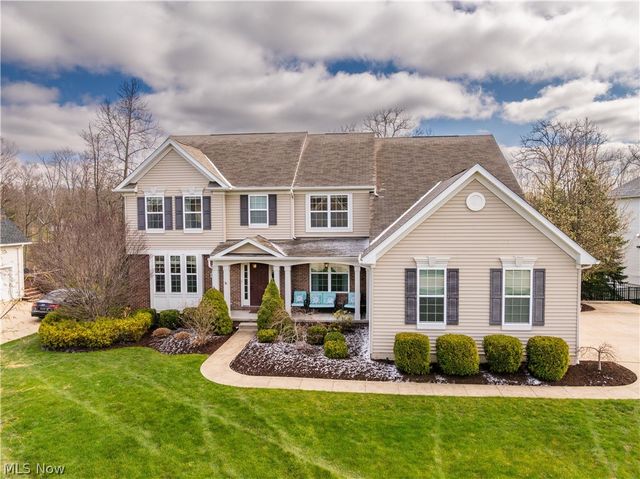17159 Waterbridge Drive, North Royalton, OH 44133