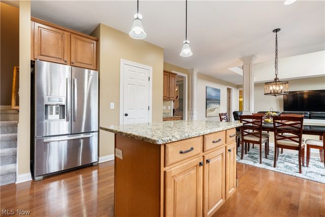 17159 Waterbridge Drive, North Royalton, OH 44133