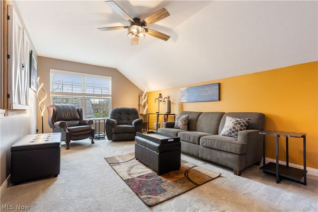 17159 Waterbridge Drive, North Royalton, OH 44133