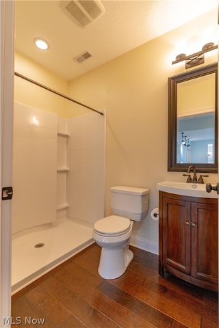17159 Waterbridge Drive, North Royalton, OH 44133