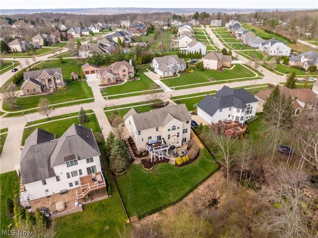 17159 Waterbridge Drive, North Royalton, OH 44133