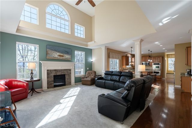 17159 Waterbridge Drive, North Royalton, OH 44133