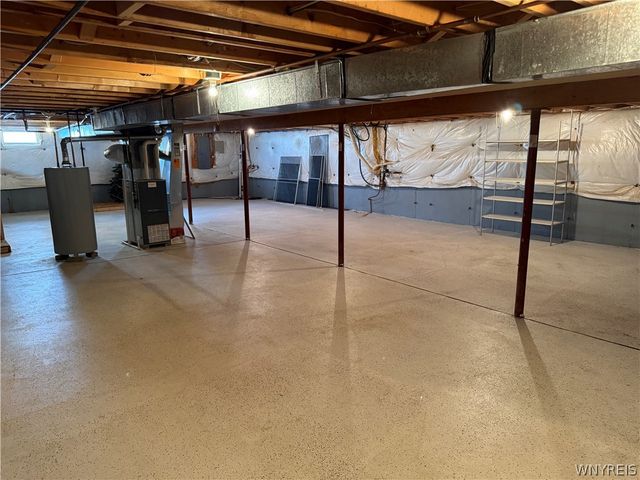 5621 Jeffrey Drive, Lockport Town, NY 14094