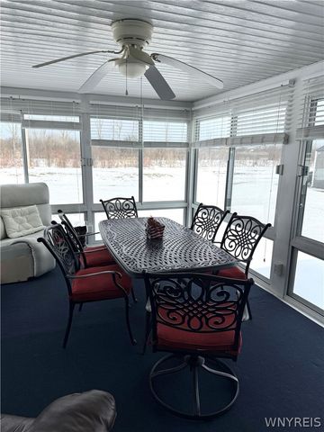 5621 Jeffrey Drive, Lockport Town, NY 14094