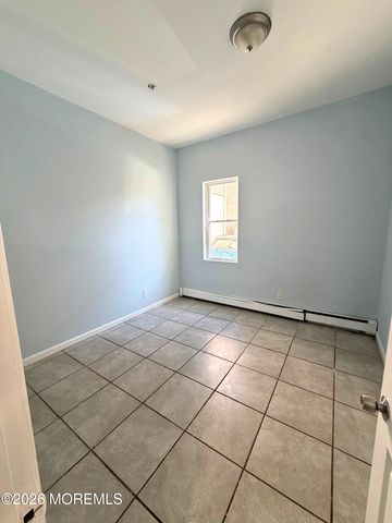410-412 1st Avenue 1, Elizabeth, NJ 07206