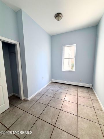 410-412 1st Avenue 1, Elizabeth, NJ 07206