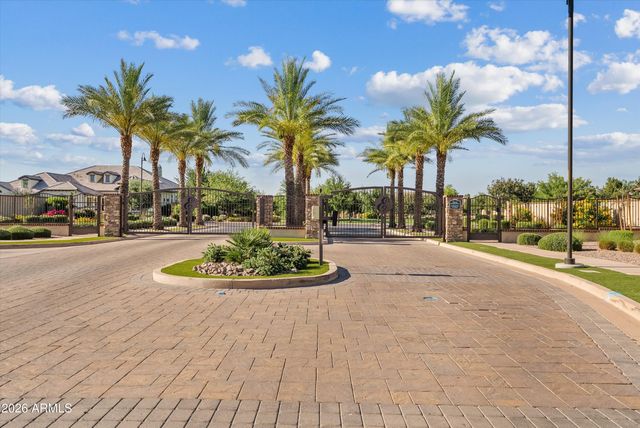 3325 E KNOLL Street, Mesa, AZ 85213