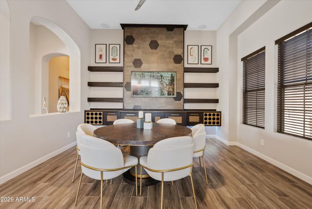 3325 E KNOLL Street, Mesa, AZ 85213