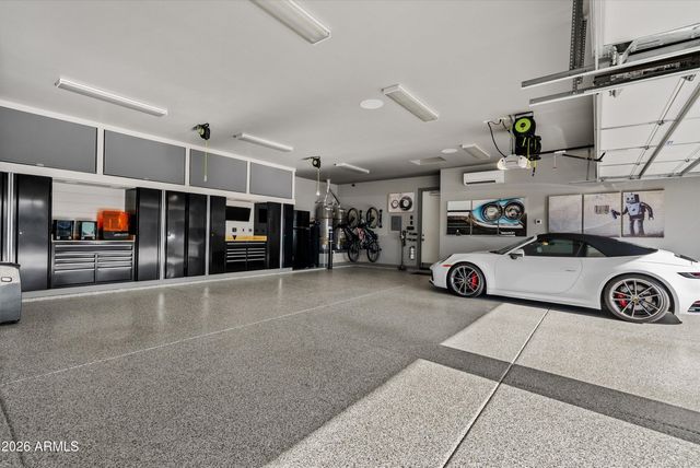 3325 E KNOLL Street, Mesa, AZ 85213