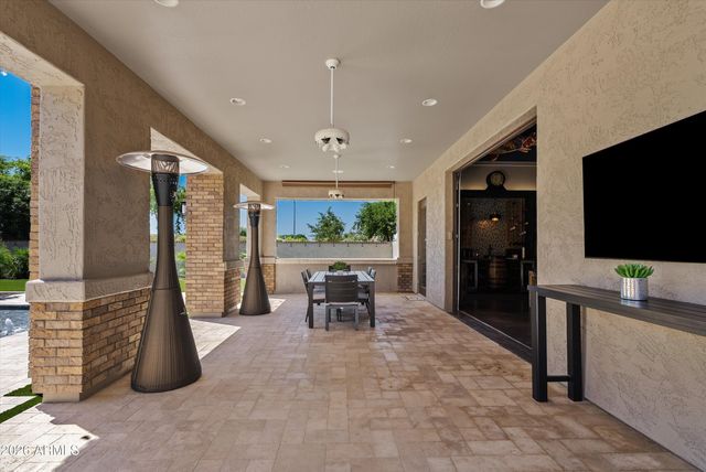 3325 E KNOLL Street, Mesa, AZ 85213
