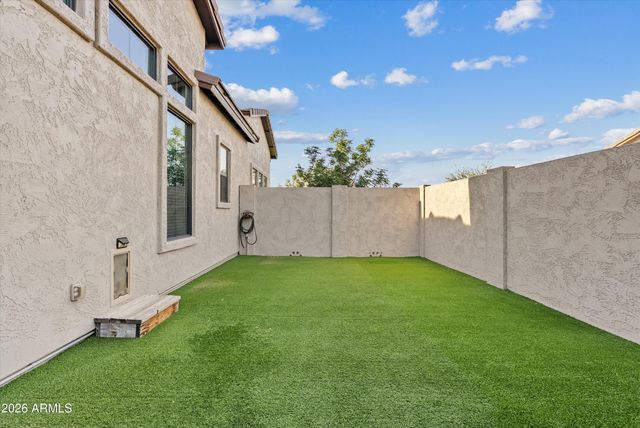 3325 E KNOLL Street, Mesa, AZ 85213