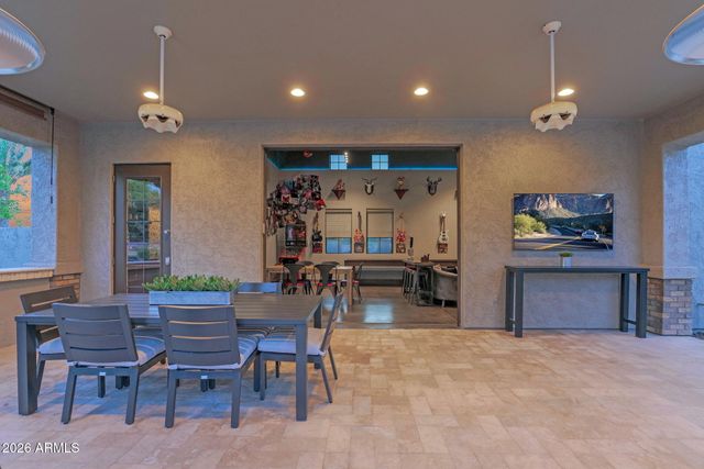 3325 E KNOLL Street, Mesa, AZ 85213