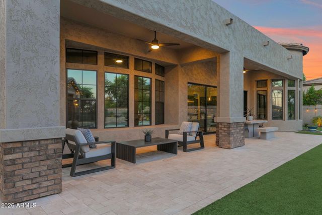 3325 E KNOLL Street, Mesa, AZ 85213