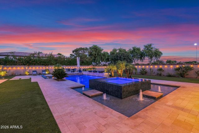 3325 E KNOLL Street, Mesa, AZ 85213