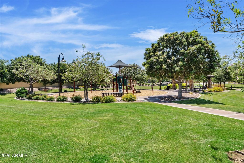 Image 116 of property listing at 3325 E KNOLL Street, Mesa, AZ 85213